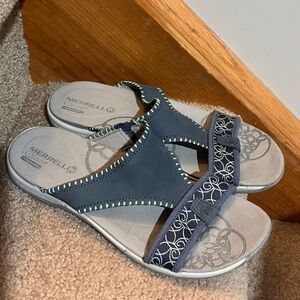 Merrell Women's Dark Blue Sandals Size 7 Like New!